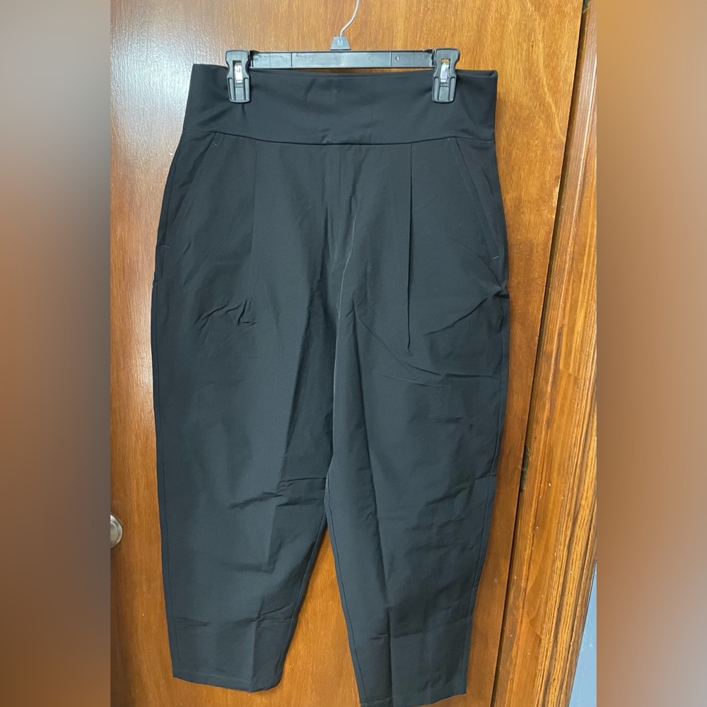 Women's Black cabi 4695 pull on pant new